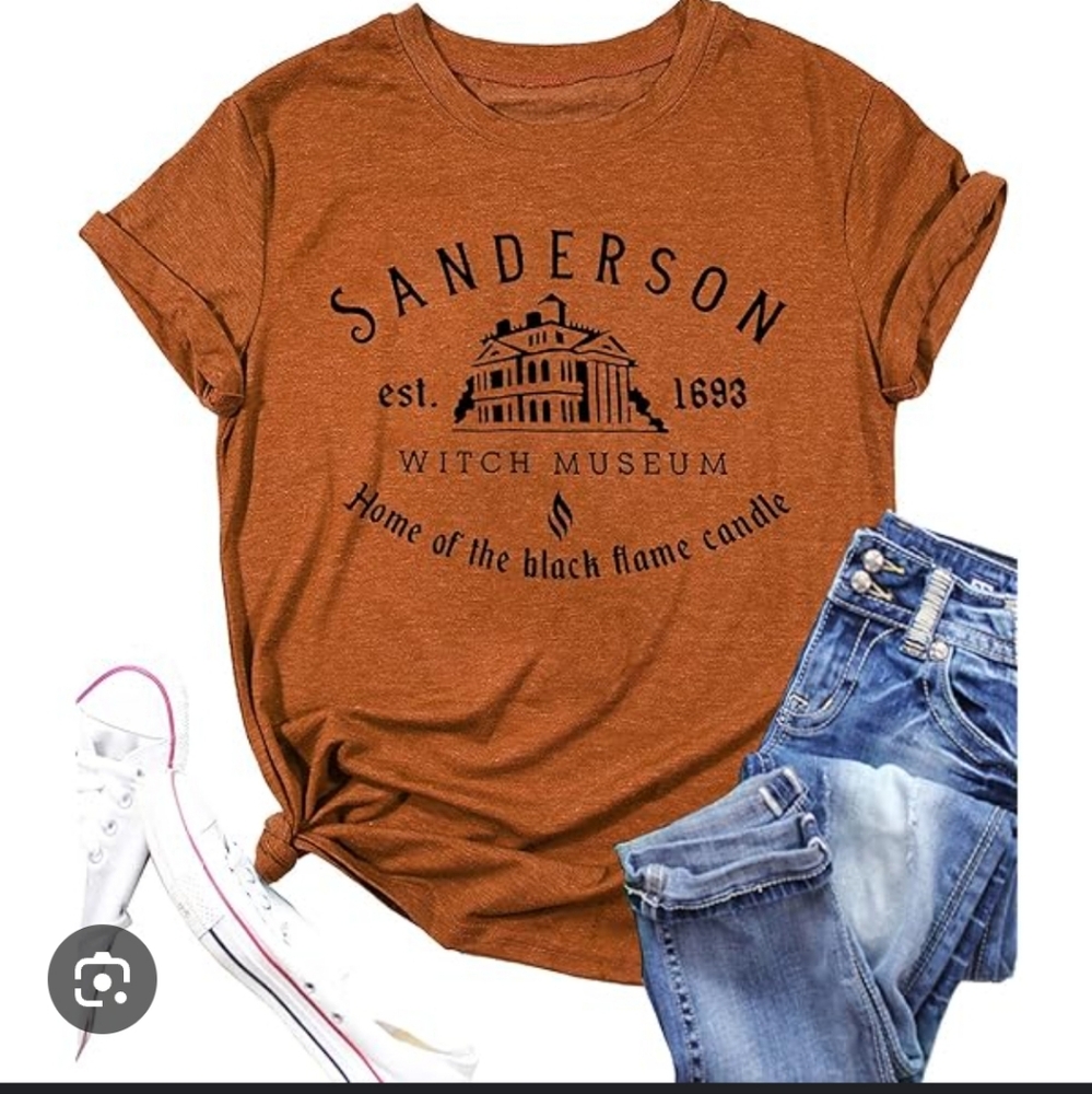 Sanderson Witch Museum Graphic Tee